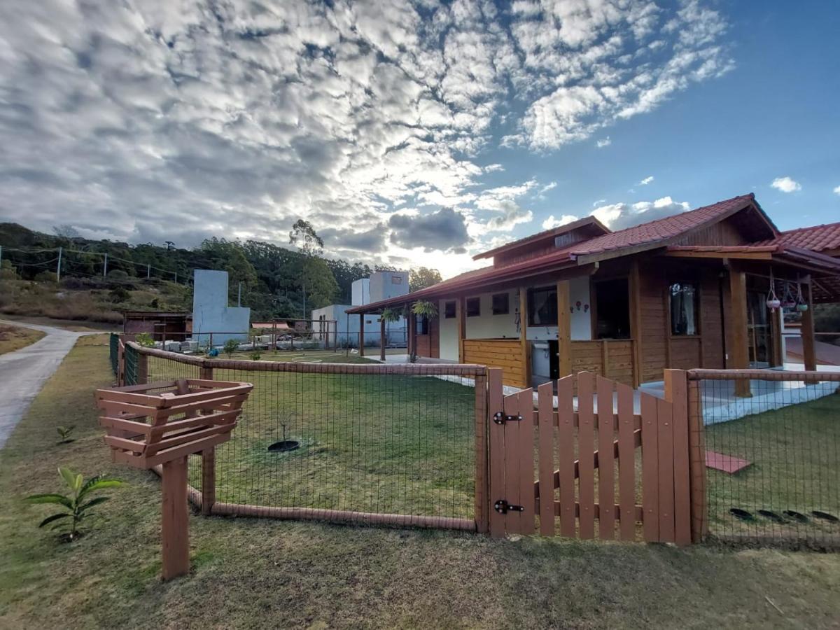 Villa Chale Vale Do Luar Domingos Martins Exterior foto